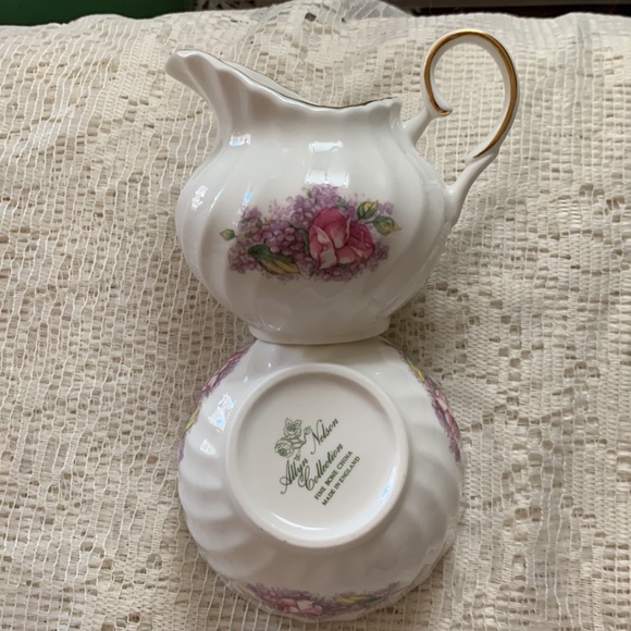 VINTAGE ALLYN NELSON COLLECTION FINE BONE CHINA-ENGLAND CREAMER/OPEN SUGAR 2pcs - Picture 3 of 9